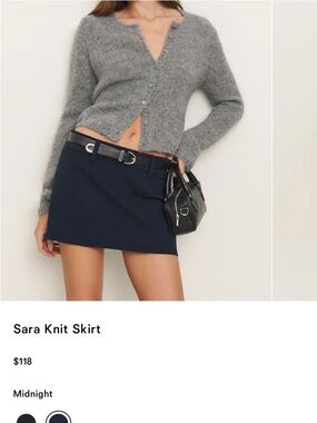 Reformation Sara skirt in navy size 4. NWT.